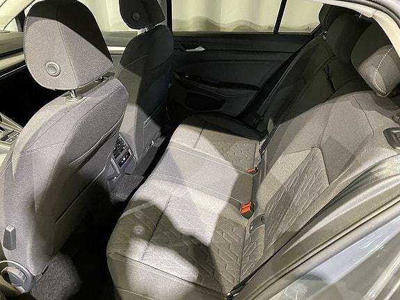 Volkswagen Golf I 11 of 18