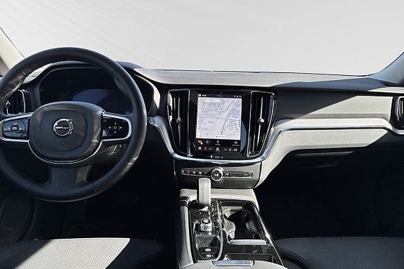 Volvo V60 9 of 15