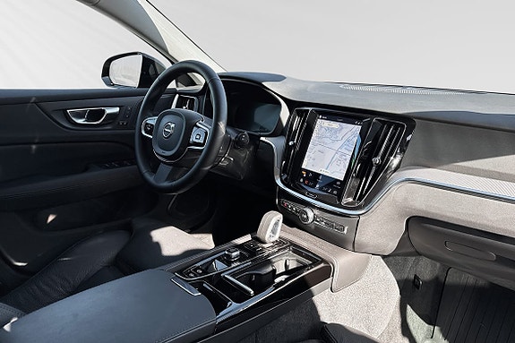 Volvo V60 10 of 15