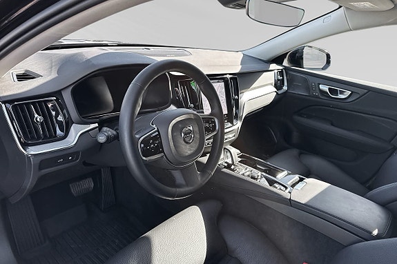 Volvo V60 7 of 15