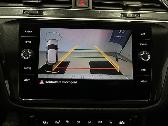 Volkswagen Tiguan 14 of 20
