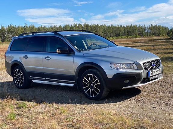 Volvo XC70 4 of 14