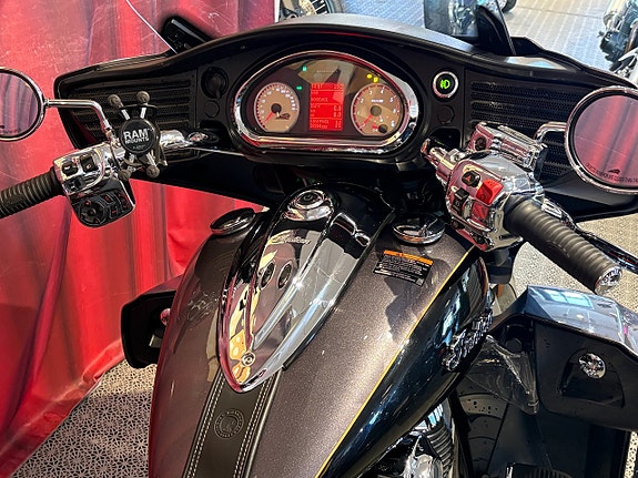 Indian ROADMASTER CLASSIC 11 of 17