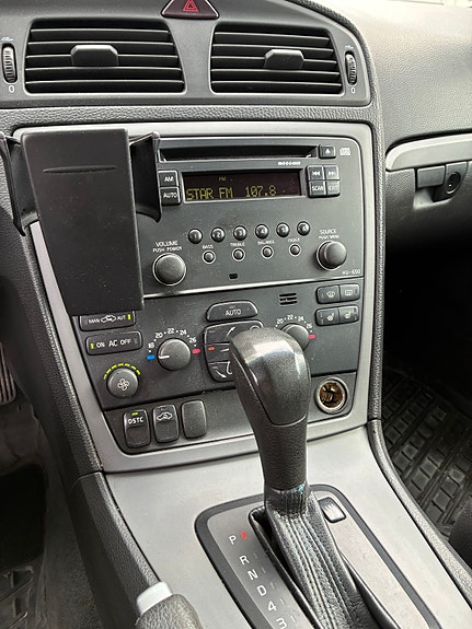 Volvo V70 12 of 15