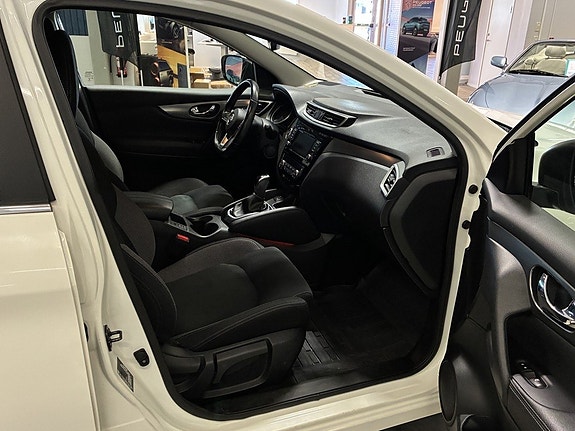 Nissan Qashqai 10 of 18