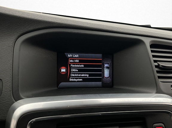 Volvo V60 Cross Country 24 of 29