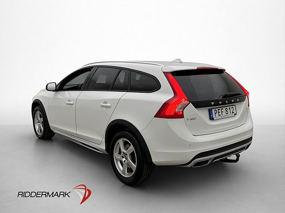 Volvo V60 Cross Country 4 of 29
