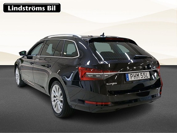 Skoda Superb 4 of 21