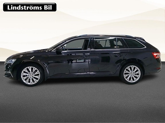 Skoda Superb 6 of 21