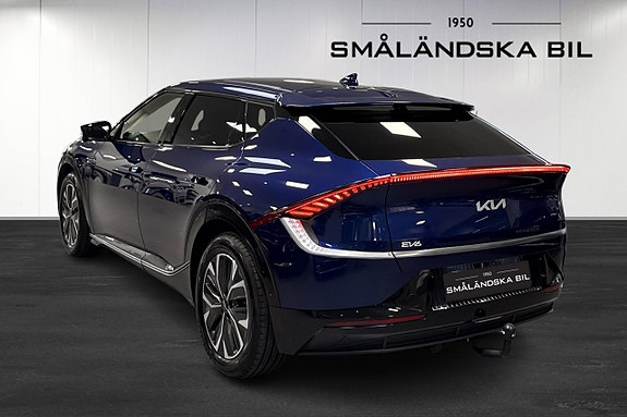 Kia EV6 3 of 17