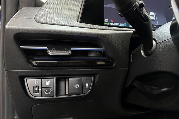 Kia EV6 11 of 17