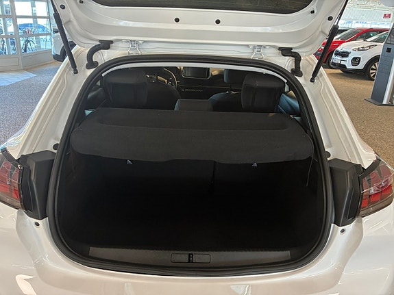 Peugeot 208 19 of 19