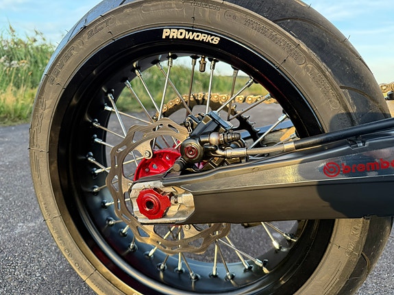 KTM 250 EXC Supermoto 11 of 12