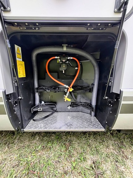 Hymer B-MC I 680 Facelift 17 of 19