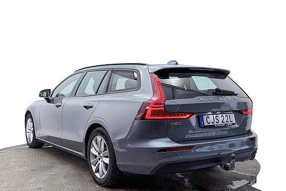 Volvo V60 9 of 30