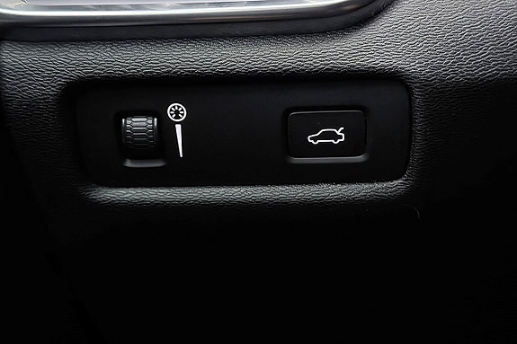 Volvo V60 21 of 30