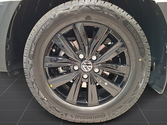 Volkswagen Crafter 6 of 12
