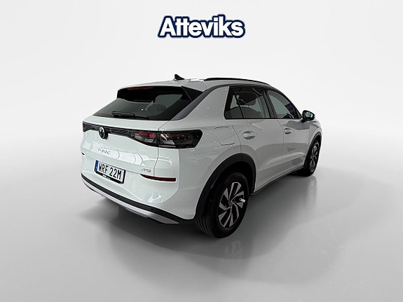 Volkswagen T-Roc 3 of 15