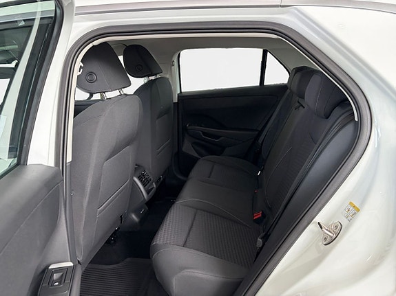 Volkswagen T-Roc 13 of 15