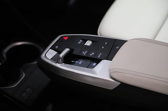 BMW X1 8 of 13