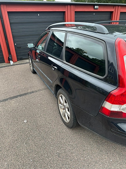 Volvo V50 16 of 22