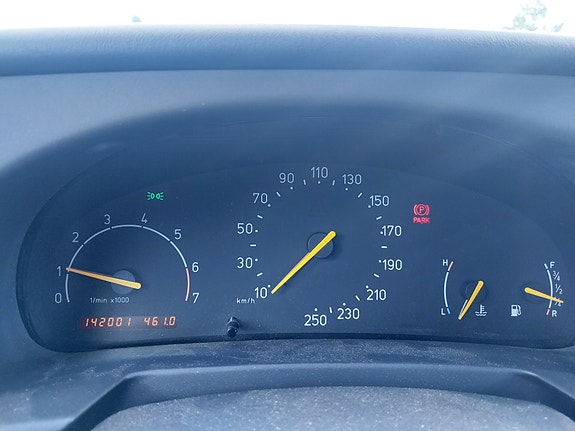 Saab 900 4 of 11