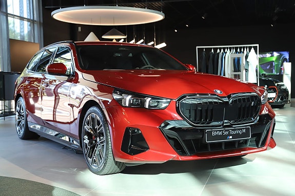 BMW i5 5 of 11