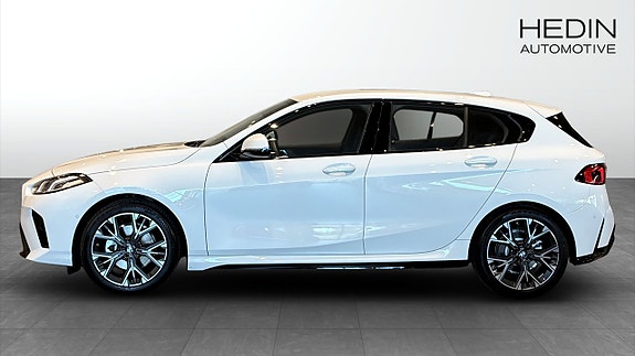 BMW 120 6 of 9