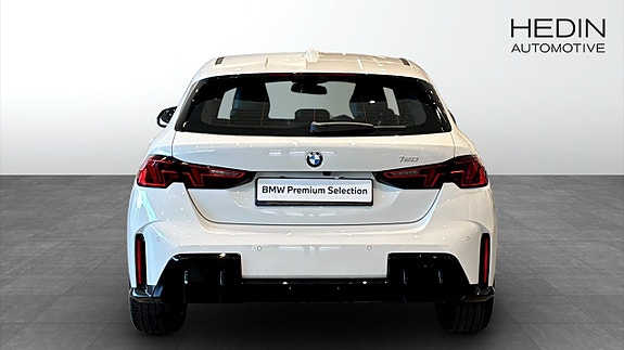 BMW 120 7 of 9