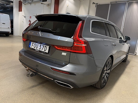 Volvo V60 5 of 28