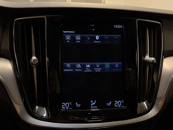 Volvo V60 23 of 28