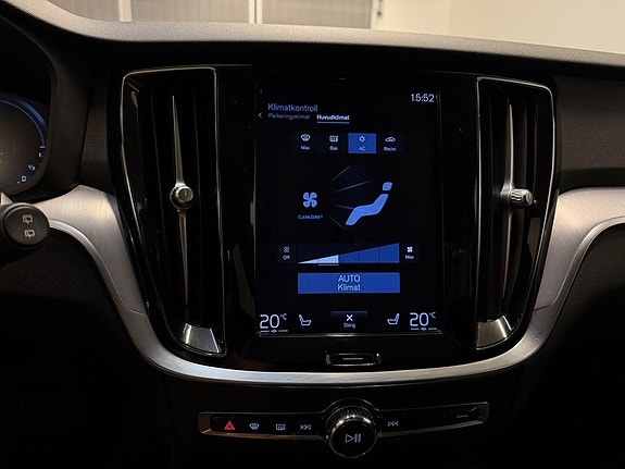 Volvo V60 16 of 28
