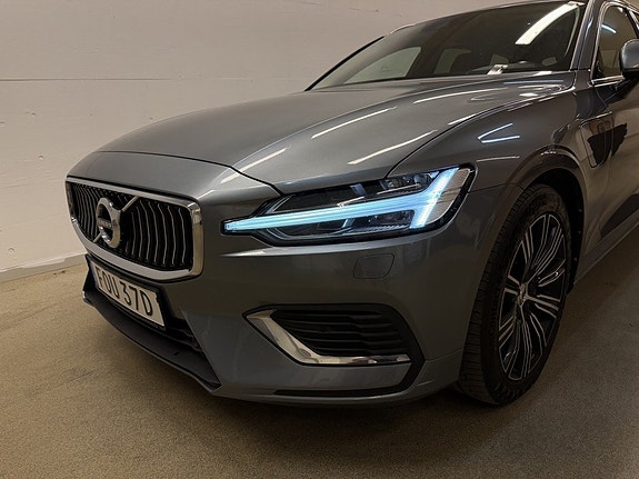 Volvo V60 8 of 28