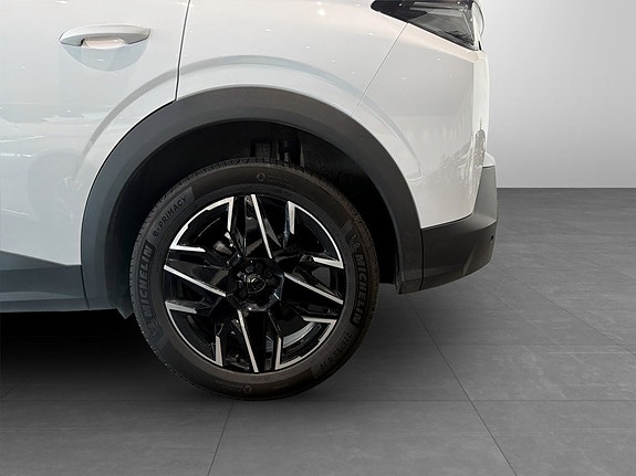 Peugeot 3008 14 of 15