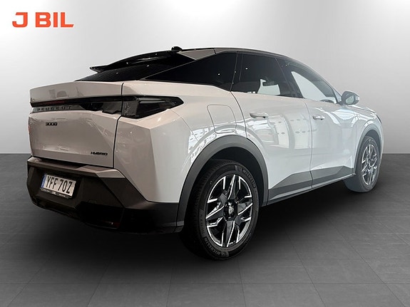 Peugeot 3008 3 of 15
