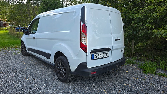 Ford Transit Connect 4 of 4