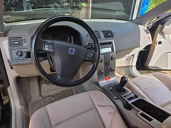 Volvo V50 7 of 11