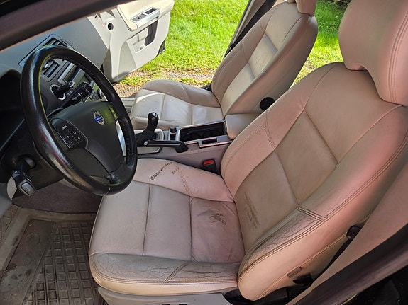 Volvo V50 8 of 11