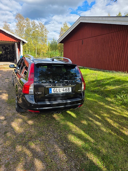 Volvo V50 5 of 11