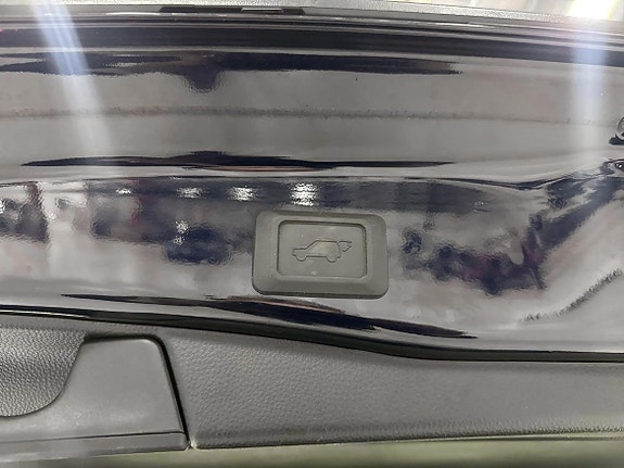 Toyota RAV4 21 of 21