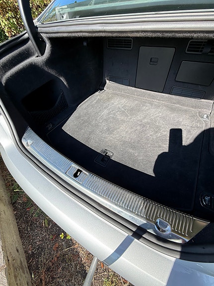 Audi A8 15 of 15