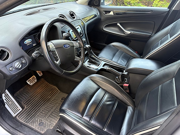 Ford Mondeo 9 of 12