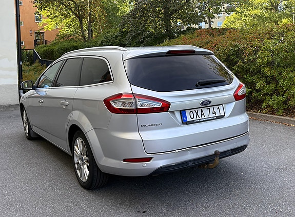 Ford Mondeo 3 of 12