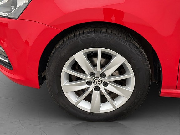 Volkswagen Polo 20 of 23