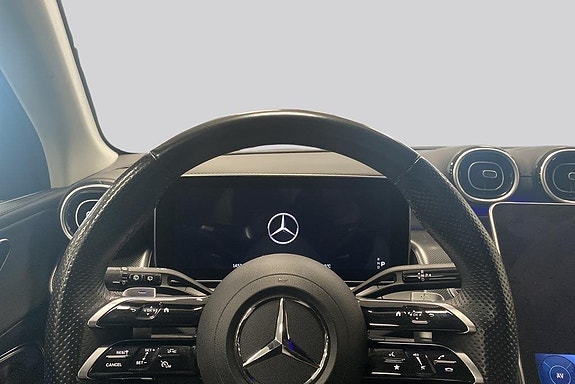 Mercedes-Benz GLC220 d 11 of 14