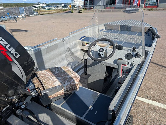 Linder Sportsman 400, Pulpet & Suzuki 15 HK, 4-Takt 5 of 8