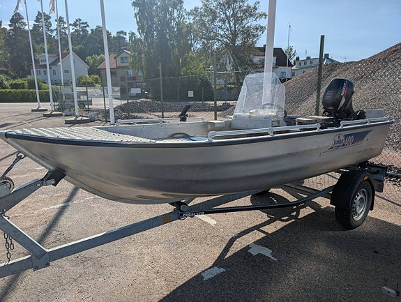 Linder Sportsman 400, Pulpet & Suzuki 15 HK, 4-Takt 2 of 8