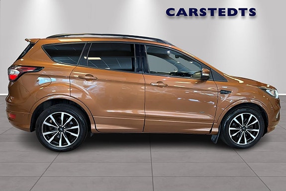 Ford Kuga 2 of 18