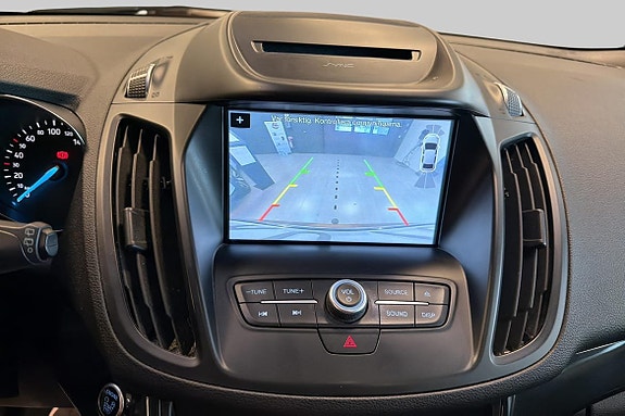 Ford Kuga 11 of 18
