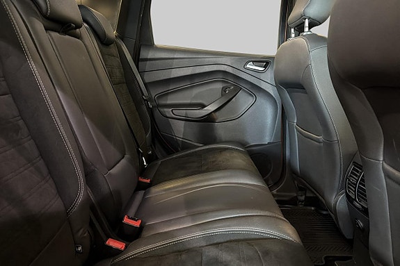 Ford Kuga 5 of 18